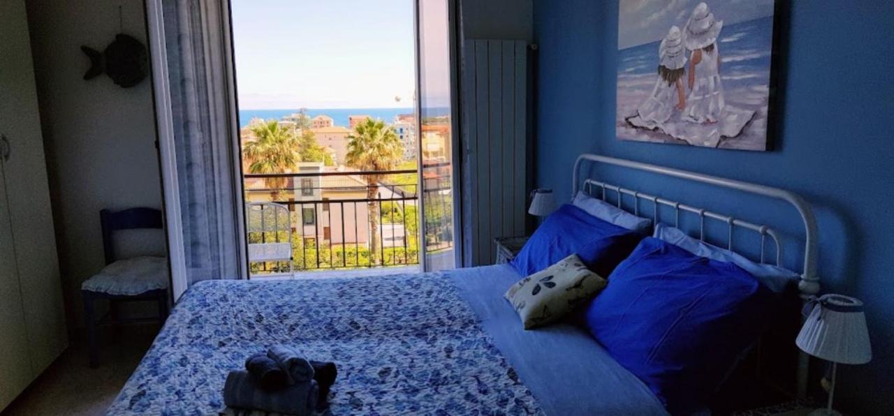 Very Cosy House With Fabulous Sea View! ピエトラ・リーグレ エクステリア 写真